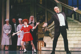 Annie (2012)